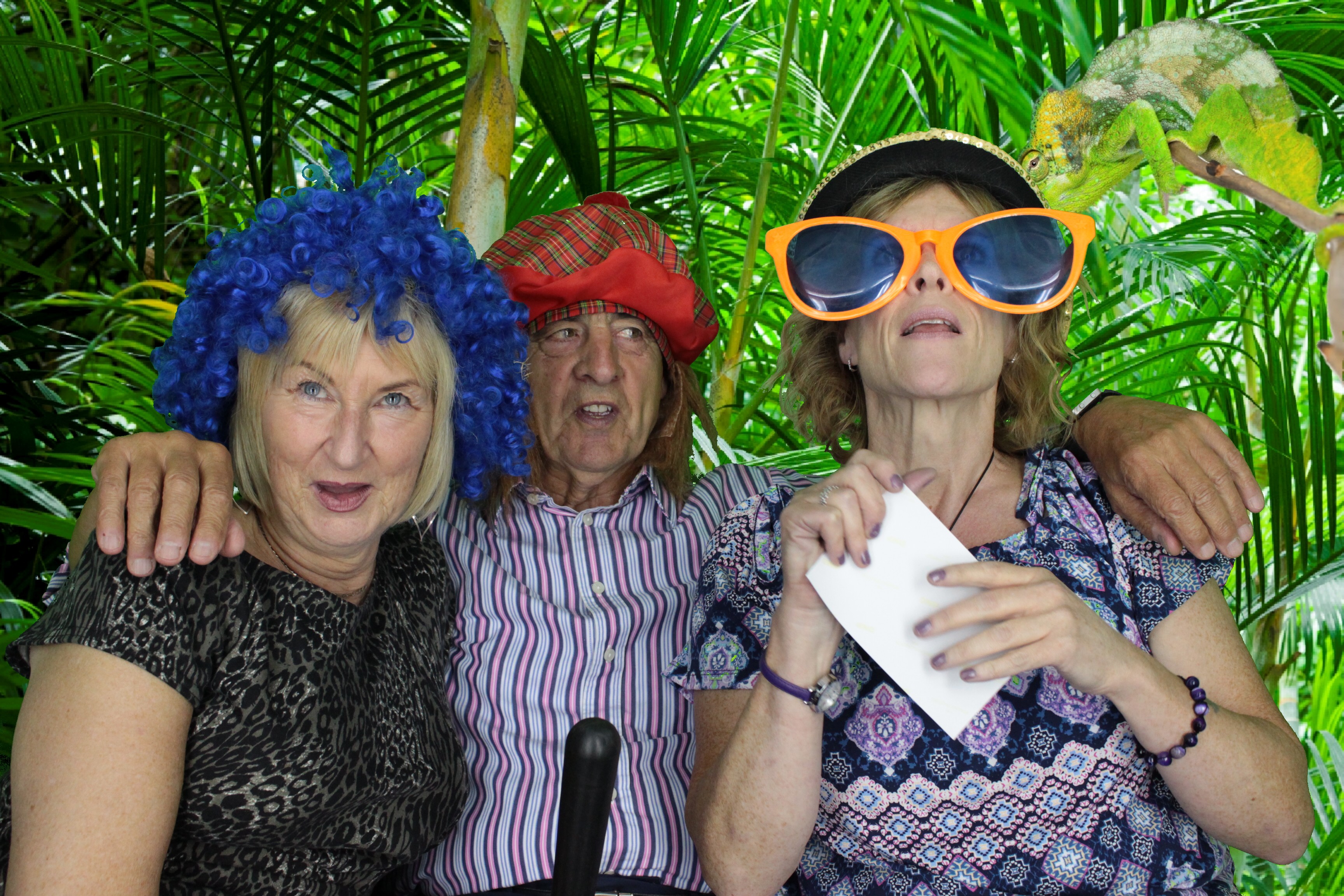 Gary's 60th Birthday | View more photos from the event at gallery.myphotoboothexperience.co.uk/u/MyPhotoBoothExperienceLtd/Garys-60th-Birthday